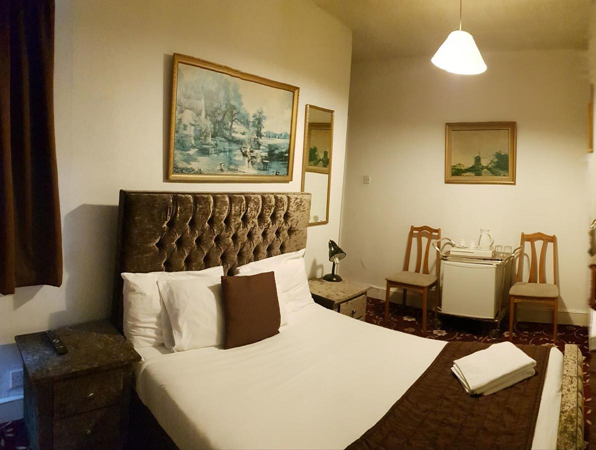 Harrow Bed & Breakfast 해로우 외부 사진